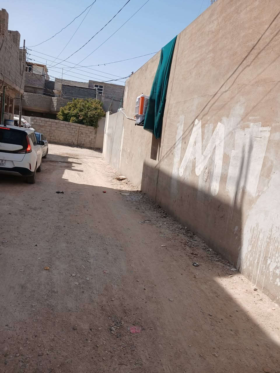 للبيع ...كربلاء حي التركمان ...بيت 70 متر طابقين ونص ..بسعر مناسب***********
