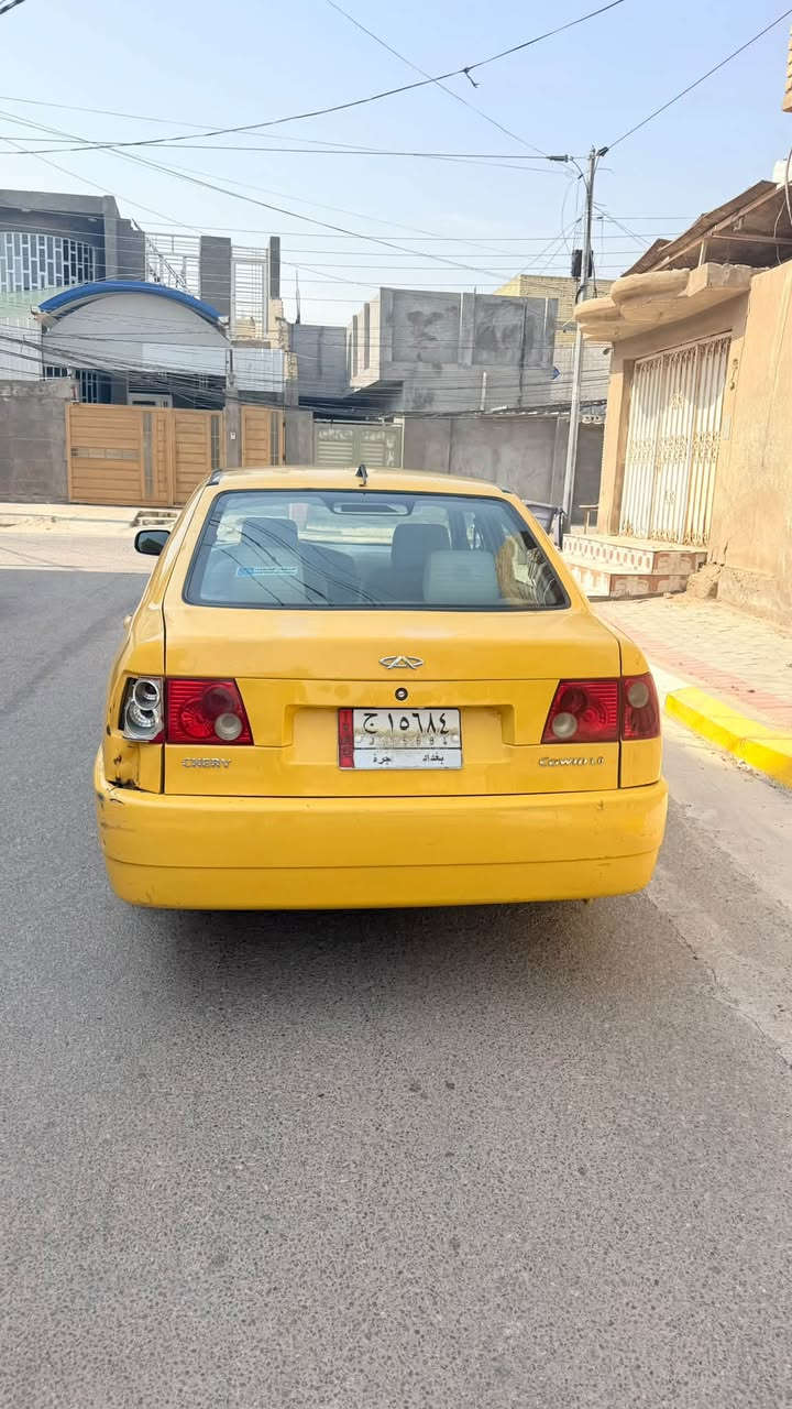سلام عليكم مرخصت صاحب الاكروب بيع سياره شيري كوين موديل 2009  بسمي رقم بغداد السنويه لحد 28 خير من الله السياره نقوصات شي قليل الجامه الخلفيه يرادله سيم وضل تنزل وتصعد ويرادله غاز ويسوي اليك بيه ليك بتبريد الكمريسر شغال محرك كير تايرات خير من الله لاتبخير ولا تنقيص سعر السياره 35 وبيه مجال مكاني كربلاء *********** الرقم الثاني ***********
