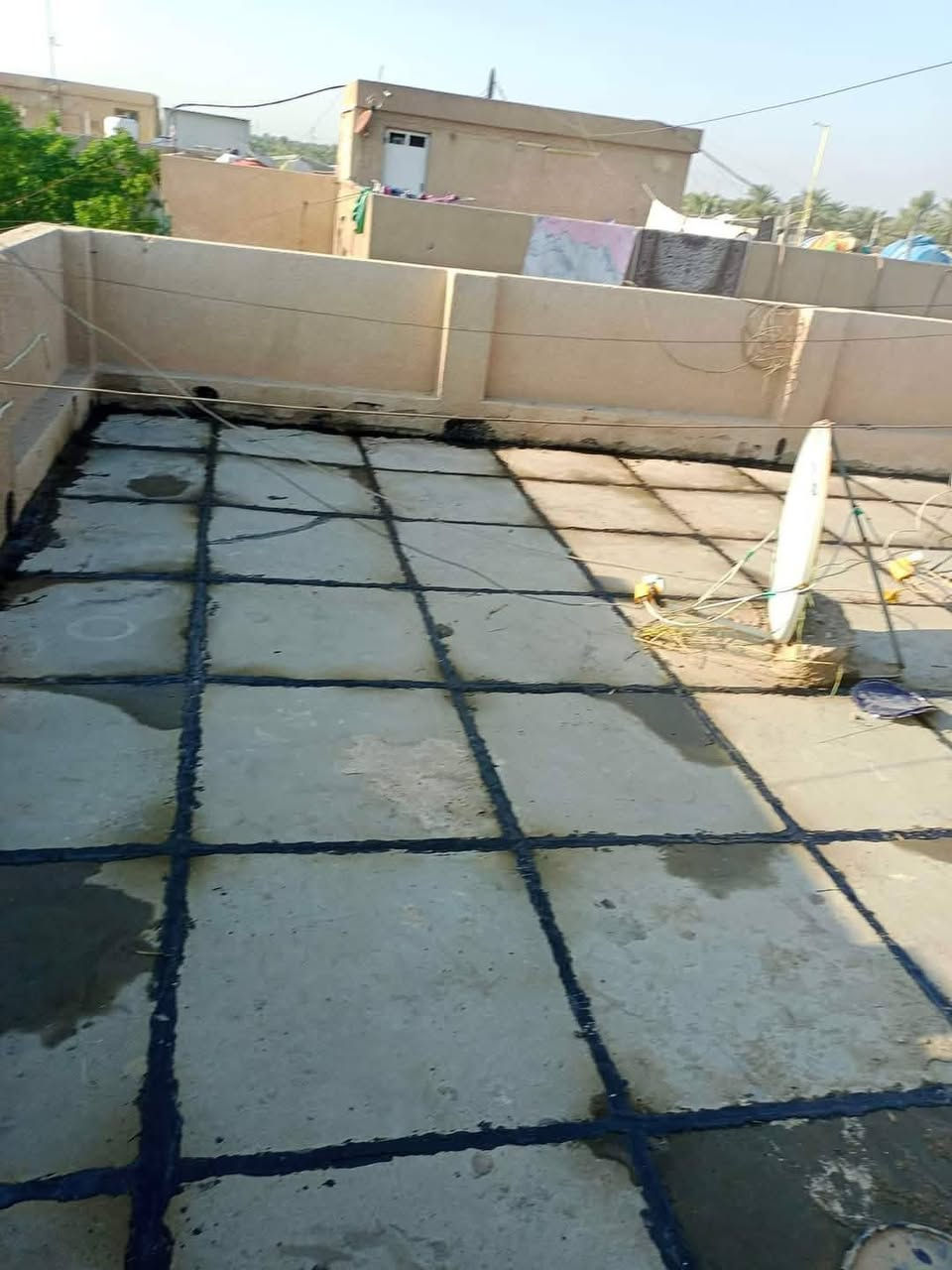 تم اعاده ماستك لقديم بيت الاستاذ بشار في  منطقة الصوفيه   تم تنضيف وغسل. السطح  بصوره جيدة مستمرين بل اعاده ماستك وتطبيك شتايكر اي مشكله عندك بل سطح تفضل خاص او تصل عل رقم *********** يوجد واتساب

نص مكتوب في الصور:
- اعادة ماستك
- ***********