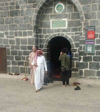 في رحاب المسجد النبوي الشريف.... وبالقرب من خير الأنام وخير خلقه والحب...