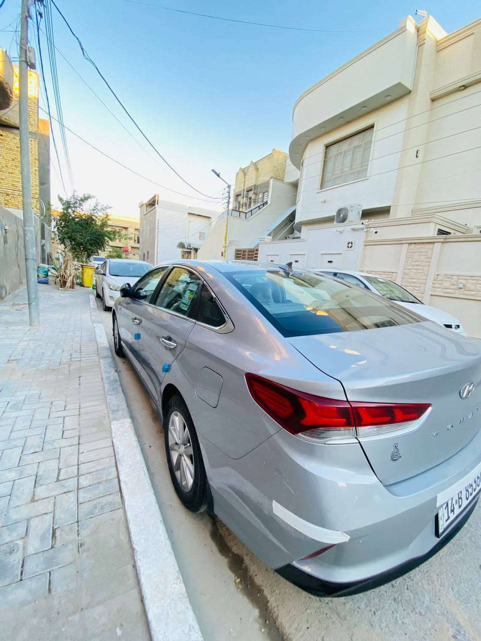 سوناتا موديل 2023 وارد كوري_ بانزين
بيهاا صبغ قطعتين كلش زغار 
ماشيه 35 الف 
رقم وسنويه جدد وبصرة بأسمي
بثاني يوم احولك

السعر 160 وبيهاا مجال مستعجل على بيعته ***********هذه رقمي بي وتساب بكان سياره ياسين خريبط

