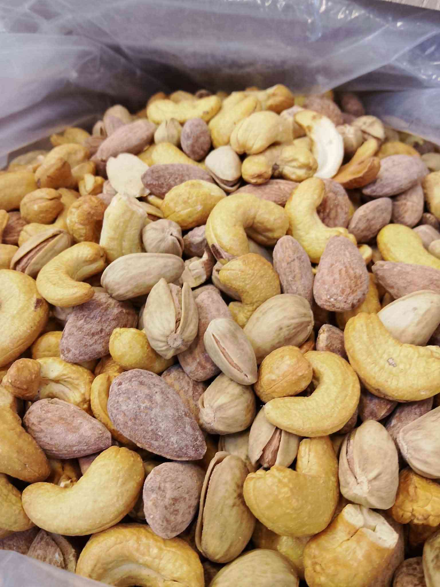 حلويات • حي الفلاح • توصيل