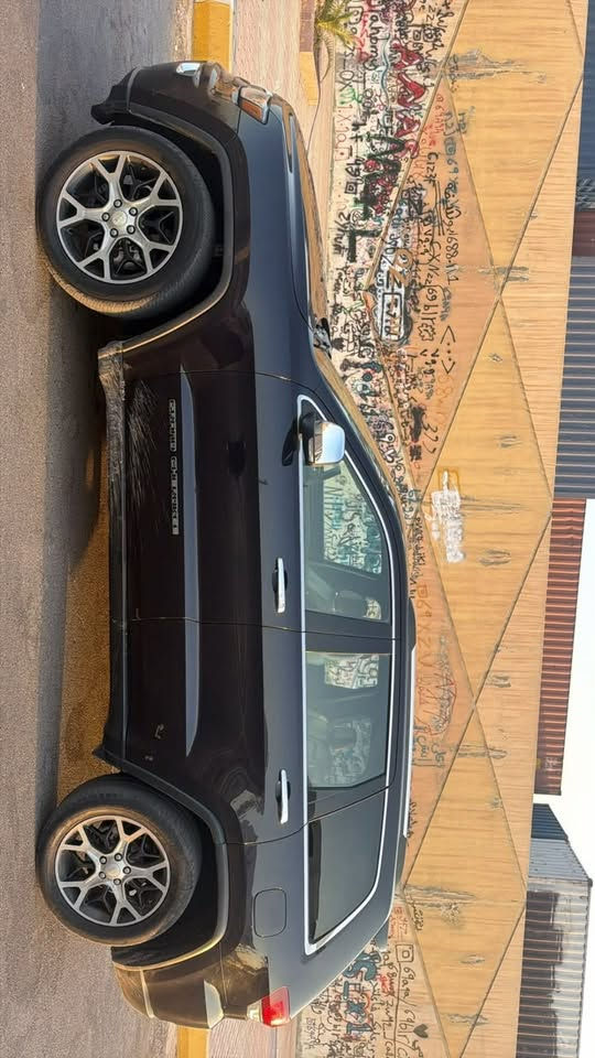 جيب لمتدد فول 2020 امريكي حادثه موضح بلصور سونار ماشيه 126000كيلو السعر 22000$  رقمه دهوك تحويل مكان بغداد المنصور الاسكان رقم التليفون***********
