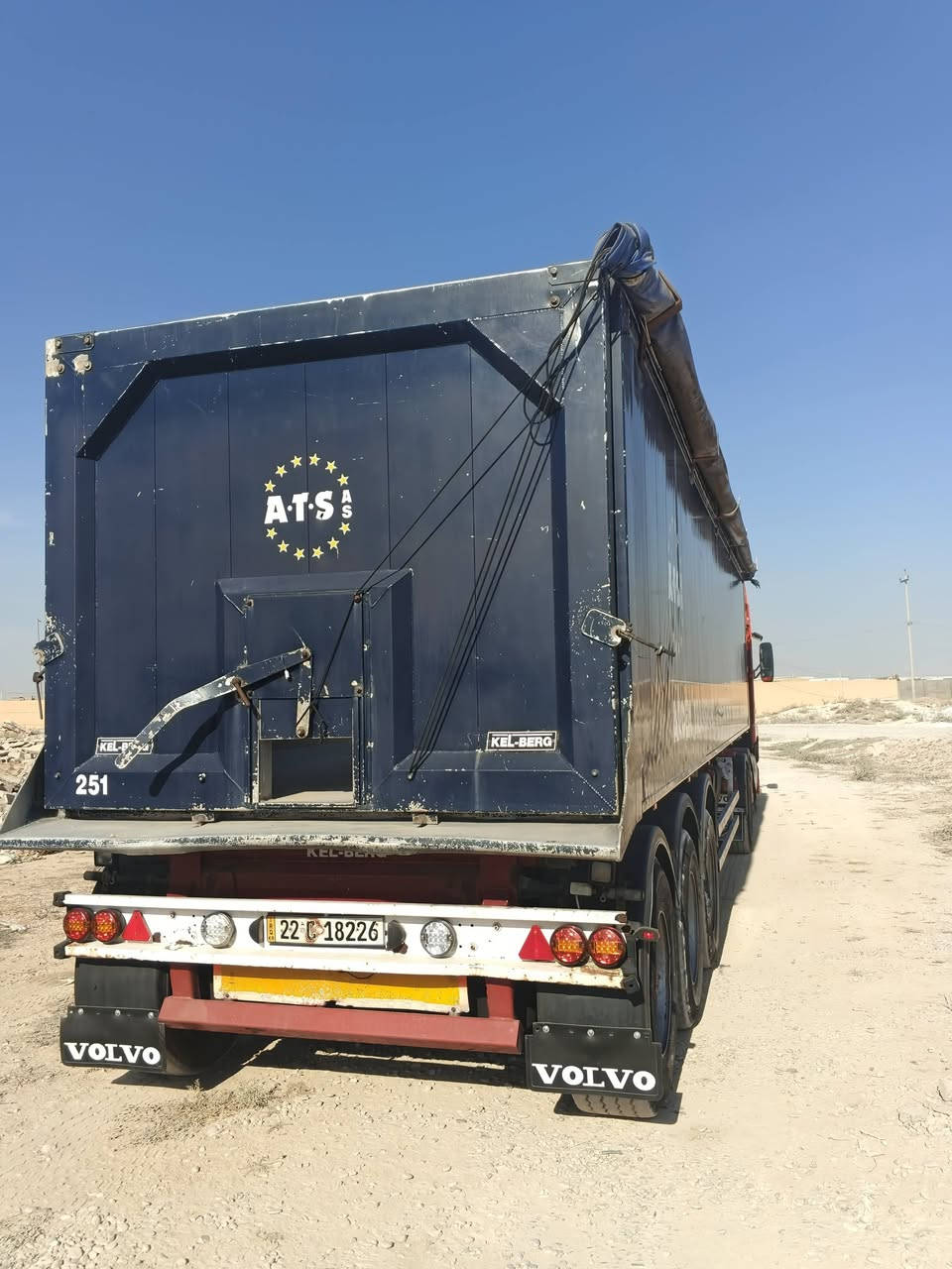 السلام عليكم فالفو للبيع مع حاويه مربوط كفاله عامه شرط التحويل حصه گاز كركوك سعر 360$ وبيا مجال رقم صاحبه ***********)*********** مكان كركوك حي الصناعي
