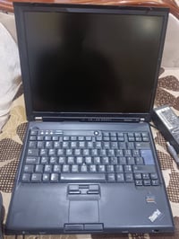 لينوفو T61 • يحتاج بطاريه • قضاء المدينه