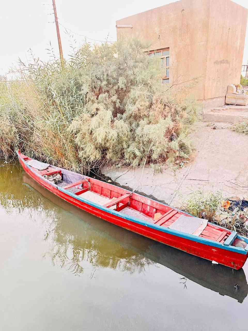 بلم طول ماله سبعه ونص حلو ونضيف ومكينه بيرسن 15 نضيفه كير مامفتوح السعر 850 العنوان التنومة شط العرب ***********
