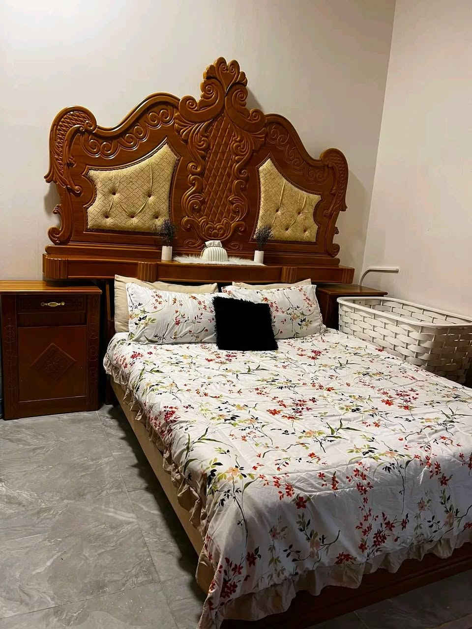 قرفه صاج حطاطه لبيع
@الجميع 

@إشارة 

مزاد شوقي العبادي(***********)***********)
