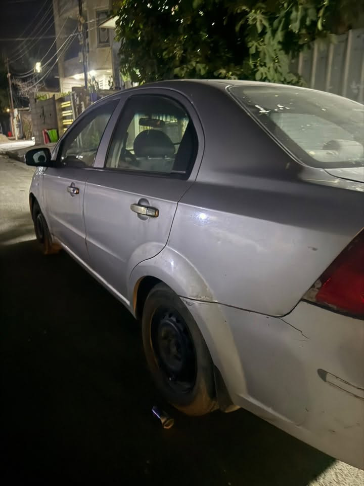 السلام عليكم من بعد اذن الادمن 
افيو موديل 2008 خليجي اوتو
 رقم وهزه جديد ديالى السعر 40$ وبيها مجال للشراي يتصل او يراسل رقم الهاتف ***********
