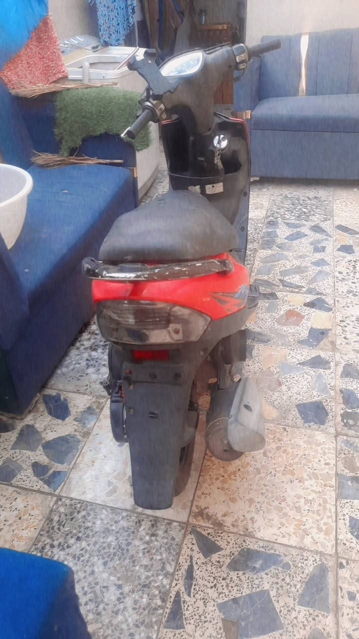 ماكس عدله للبيع مكفوله دراجة صار شهرين نزلت من الرمبه ب ٨٠٠ وبيها مجال قليل مكان بغداد (***********)
