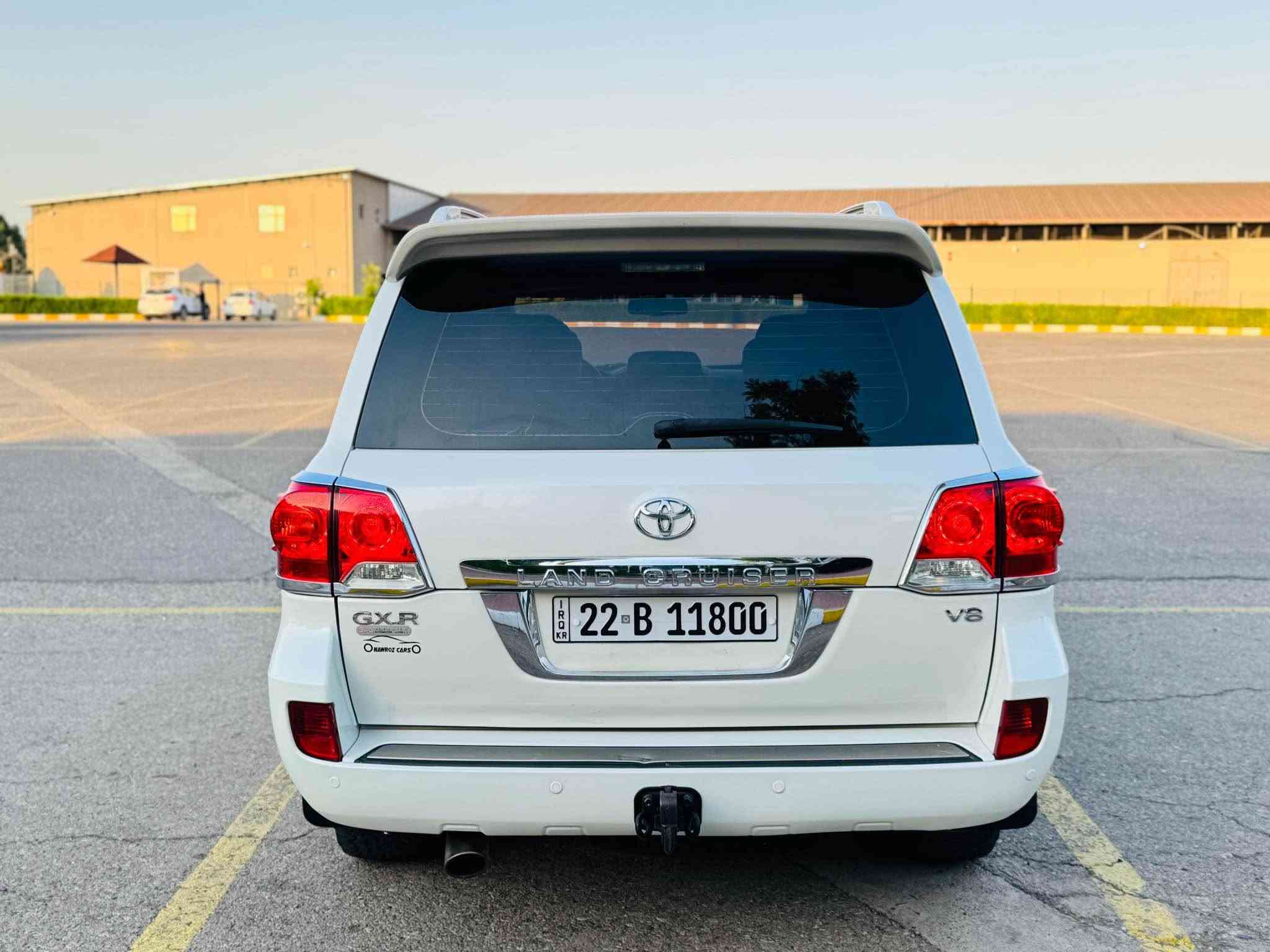 لاند كروزر GXR • V8 • ٢٠١٣