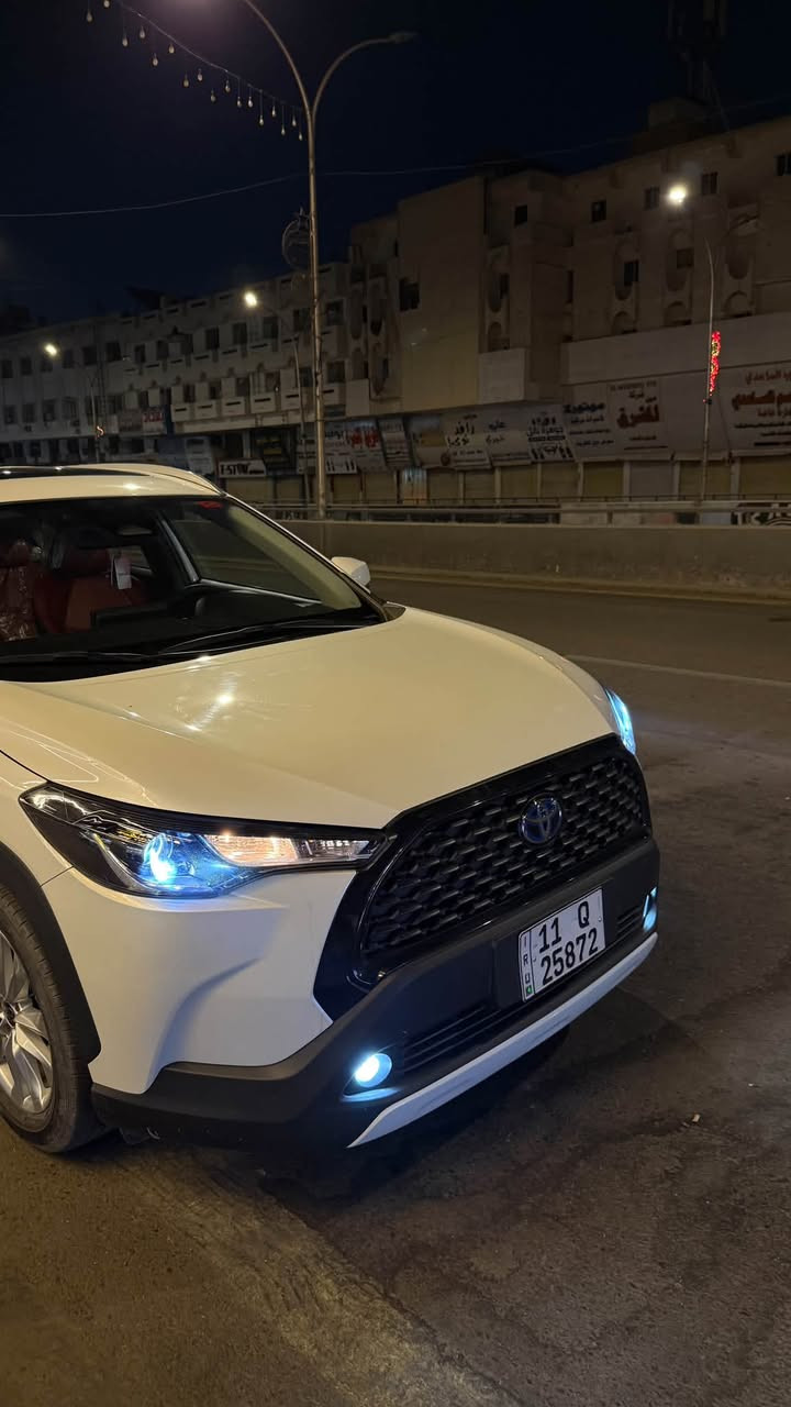 للبيع تويوتا كورولا كروس هايبرد 2024
كورولا كروس موديل 2024، تجميع صيني وارد.
🔹 ماشية  15 ألف 
🔹 مكفولة من الصبغ والبارد (بيها فقط رصعتين موضحات بل صور )
🔹 فتحة سقف سلايد روف 
🔹 مكينة 2000 هايبرد
🔹 كشنات جلد لون أحمر
🔹 كاميرا خلفية
🔹 السنوية باسمي وتحويل ثاني يوم
🔹 السيارة نظيفة وجاهزة 
👈 السعر : 177 ورقة وبيها مجال بسيط 
📍 المكان: بغداد الشعب 
📞 واتس اب / اتصال: (***********)
