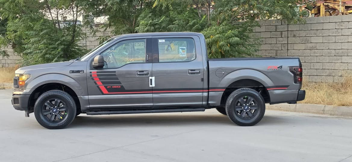السلام عليكم للبيع فورد F150امريكي موديل 2019لون نفطي حادثه باب وره سايق وجاملغ بجم امامي خلفي كبس ايرباك فقط برده سياره كلش جديده مواصفاتxltشاشه كامره تحكمات ستيرن نضام سبورت نورمال هندبريك بصمه كود باب لايت زنون عالي وناصي مواصفات لمعروفه ماشيه٨٩mi كلش جديده وجاهزه باب طويل بدي قصير المرغوب  محرك 6سلندر 3300تنفس طبيعي لمرغوب كير محرك تبريد كله بشرط برغي مامفتوح تخم تايرات لوك صدر تراي بشرط تبريد ثلج داخل رصاصي دهن فلاتر كله جديد هزه سنويه ارقام كله جديد لل2031بسمي تحويل بنفس ليوم.مكان السياره ب #السليمانيه السعر 179وبيه مجال بسيط وسعر مناسب بيع فقط بدون مراوس الشراي يخابر ***********
