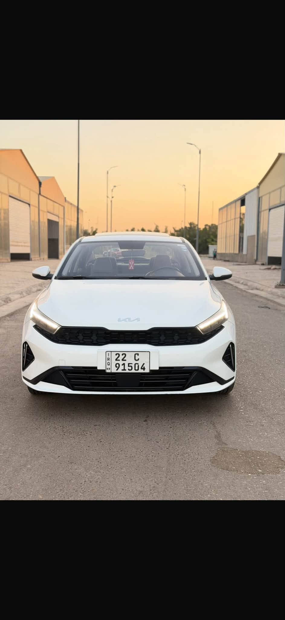 كيا K3
رقم اربيل 
موديل 2022
الون  ابيض 
فول مواصفات
عداد المسافه 32الف KM 
محرك 1500 دبل نوزل 8 بخاخات دوش 
مكفول من التبديل والصبغ كفاله عامه
بصمه تشغيل + بصمه ابواب دخول ذكي+ جنطه بصمه
حساسات اماميه خلفيه 
كشنات جلد 
تبريد قطعتين
وضعيات قياده
مرايه تعتيم
ويل كب 
لايت زينون
اشاير بالمري 
سلايت فتحة سقف
بك لايت لد
باقي مواصفات الفول معروفه
مكان السياره بغداد
الرقم ***********
