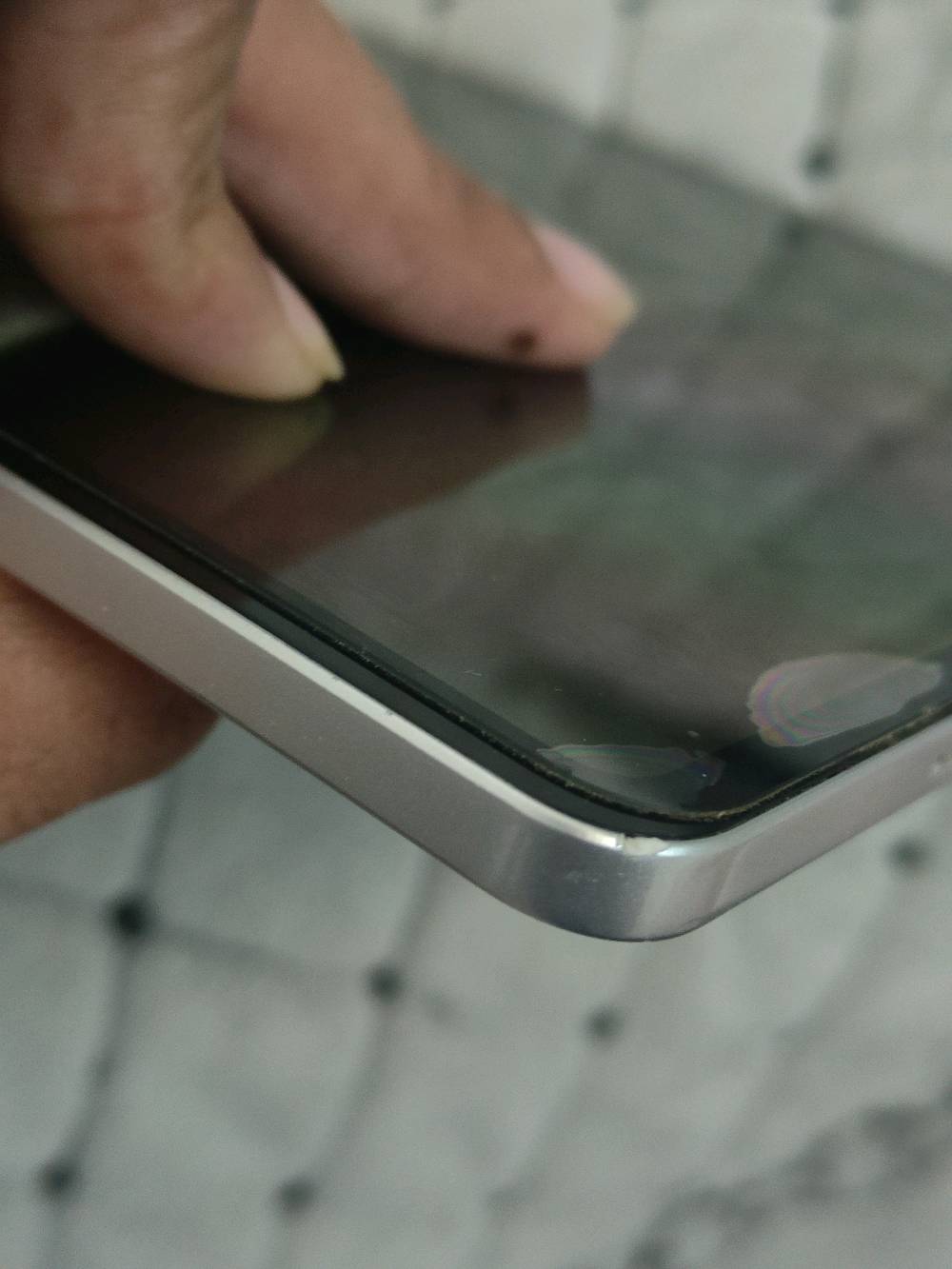 ايباد هونر مجك باد 2  
جهاز قوي كلش ومفول مواصفات
يفيد اهل الالعاب والبثوث والمونتاج وبالاخص الدراسة لان بي كل مجموعة برامج الدروية والوورد والاكسل وكلشي تحتاجة حتى الاوتو كاد
ومشغل عليه لعبة GTA 5 باعلى جرافيك وبدون اي تقطيع

معالج سناب 8s gen 3
ذاكرة 256 و عشوائية 20 كيكا
شاشة نوع اوليد 3K
بطارية 10050 ملي امبير
شحن سريع 66 واط

مميزات الذكاء اصطناعي ما احجيهن لان مايخلصن كلش هواي تكدر تبحث عليه وتشوفهن

جهاز نظافتة 95%
بي شخوط بسيطة بالشاصي فقط
واللاصق الي مخلي بضهر الجهاز لغرض تثبيت قطعة التبريد فقط 
ملحقاتة كاملة بدون نقص

قلم اصلي وكيبورد اصلي وكيبل وشاحن اصلي كله مال وكالة

وكارتون البكج كامل موجود

سعره 800 الف قفل
اقبل مراوس ب ايباد M4 وانطي فرق بسيط 
مكاني بغداد
رقمي واتساب ***********