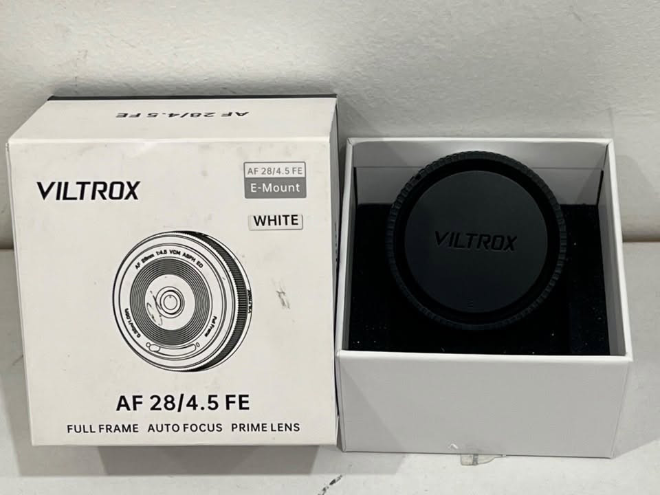 عدسة فلتروكس لكامرات سوني فل فريم 
Viltrox 28mm 
فتحه ثابته F/4.5 

بحالة الجديدة نظافة ١٠٠٪؜ مع الكارتونه 

السعر ١١٠ الف 

***********

بغداد

