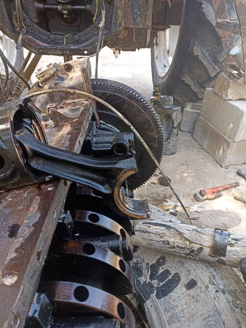 السلام عليكم
يوجد تصليح كافة انواع المكائن والمحركات
والمولدات بأنواعها. تتصل ع رقم
***********
للعلم مكلف بالنشر
