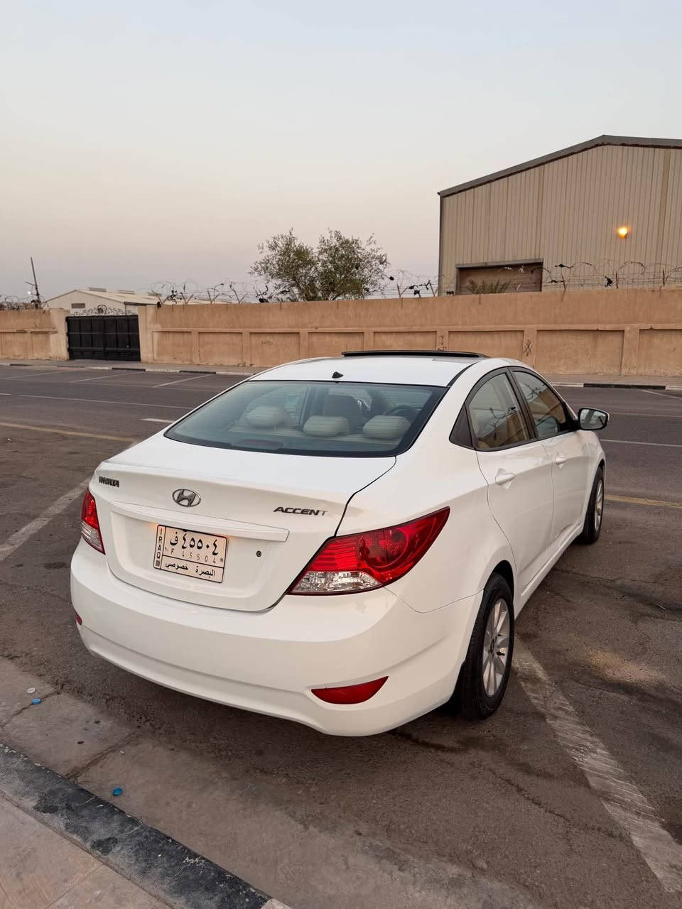 اكسنت 2013 خليجي فول مواصفات مكينه 1600 استعمال بنيه كفاله ضربه وتبديل عدا رشات اثر تكشير السياره كلش جديده سعر 90 مكاني بصره تحسينيه للاتصال *********** الشراي يتصل ما اجاوب خاص وتعليقات البصرة, العراق
