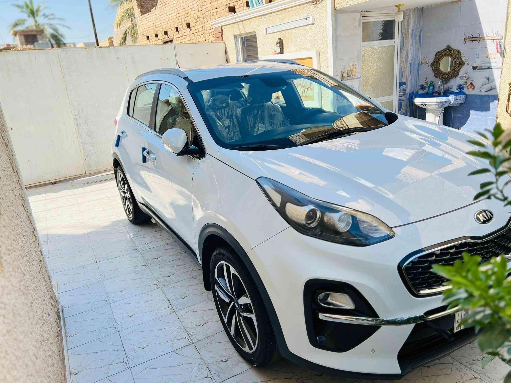 سبورتج ٢٠٢٠ خليجي مكفوله كفاله عامه من كلشي بارد وصبغ وفتح سياره جديده بمعنى الكلمه محرك وگير وصدر كله عله وضع الشركه مواصفات عاديه رقم بغداد السعر ١٨٧ وبيها مجال بسيط للاستفسار ***********
