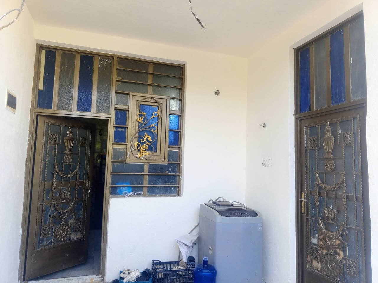 يا رزاق السلام عليكم  دار اللبيع حي النداء  مساحتة 67متر طابقين على ساحة56778رقم الابيت رقم صاحب الندار***********
