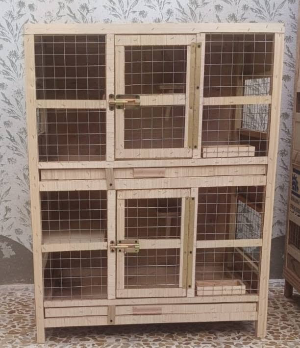 متوفر حاليا اقفاص خانا
1- ثلاث خانات  شغل فول جكامج بكل خانه وتيل فوك الجكمج معلاف خارجي  خانات جاهزه وجديده  ؤذ
2- ثنين خانات  جكامج بكل خانه بدون سيم  فوك الجكمج 
يتوفر يم ابو عبدالله النجار جميع فصالات حسب الرغبه 
ويتوفر ايضا اقفاص طيور الحب . تسليم كميات لصحاب المحلات   للحجز الاتصال برقم الهاتف ***********
