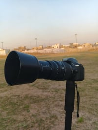 نيكون 5300D نظافة 95% كامل ملحقات عدسة 18-55 + زوم رياضي 70-300 سكما +...