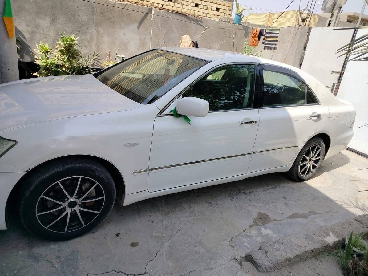 سلام عليكم شاهينه ادوات كصه جنطه بيه ارقام وسنويه مديل 2004 مكينه وكير وتبريد مكفولات دواخل رصاصي شاصي 80 
 
السعر 31 وبيه مجال
العنوان بصره قضاء المدينه 
الاتصال ***********
