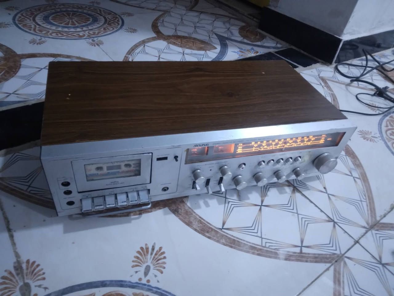 مرحبا شباب جهاز رايزنك للبيع جدآ نضيف ***********
