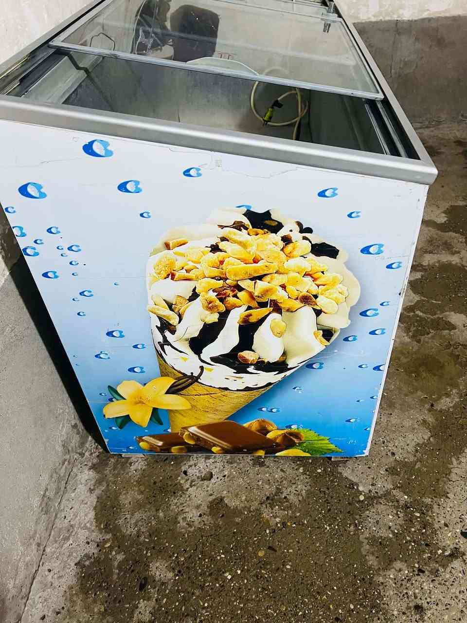 للبيع شغال سعر 300 الف بي مجال ***********
