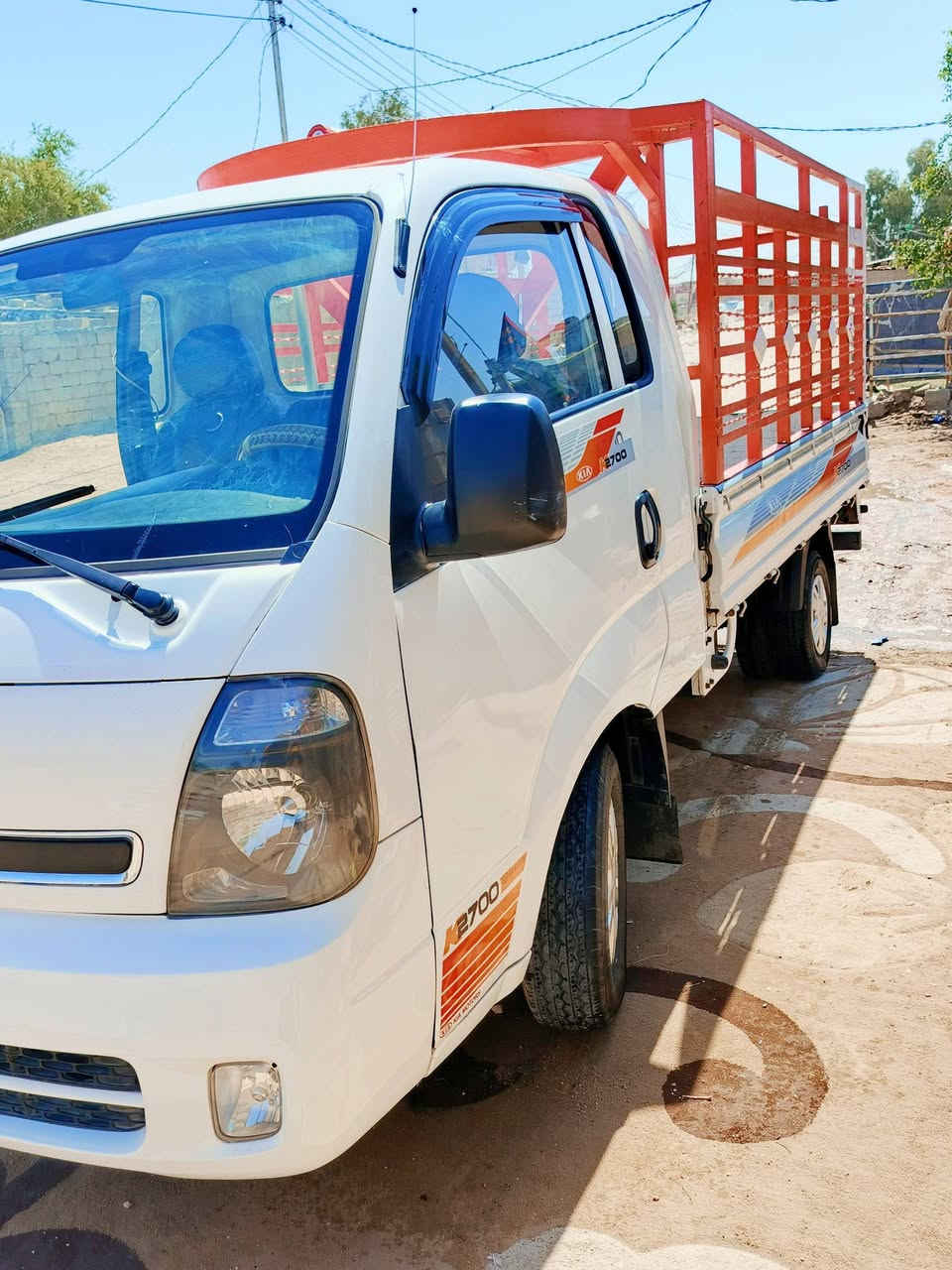 سياره 16 فول مواصفات جير مكينه غاليه من الصبر من كل شيء اريدها 110 كربلاء***********
