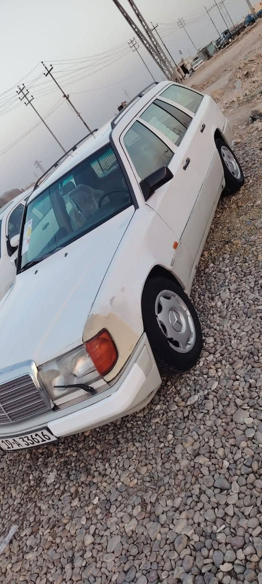 مارسيدس موديل 90 مكينه بلاديه تبريد ثلج كفاله عامه ما عدا خشم الجاملغ فقط السياره جاهزه من كلشي تخم تاير حداديه جديده كرهبائيات كلها شغاله السعر 48 ورقه مكاني ذي قار قلعة سكر علما غير متواجد ع النت للاتصال ***********
