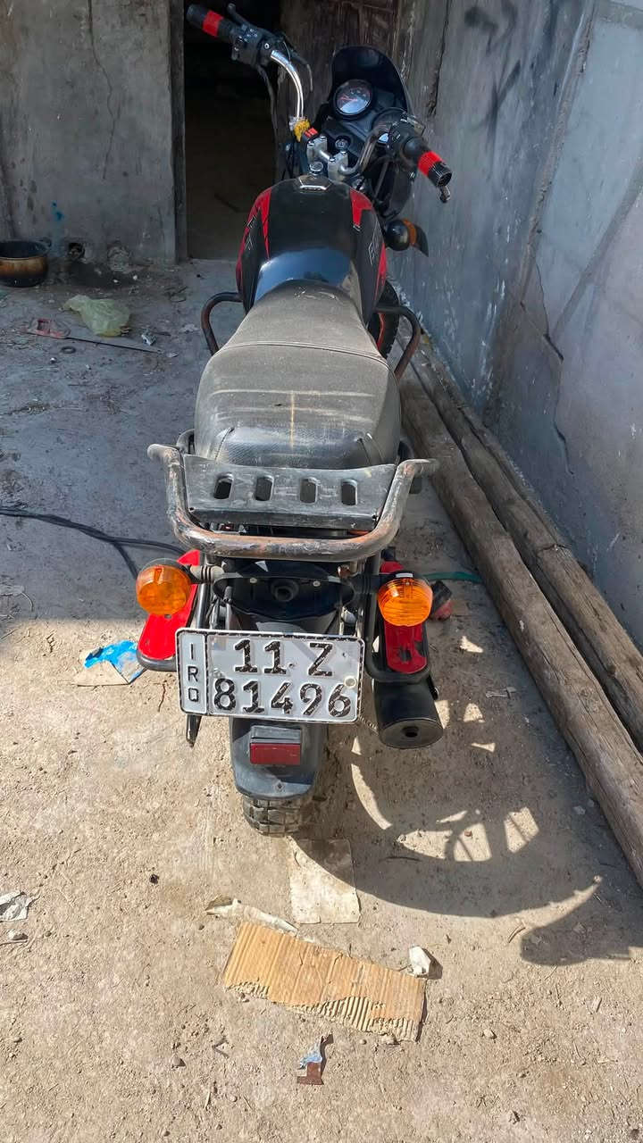 سلام عليكم دراجه بوكسر موديل ٢١رقم وسنويه بسمي تحويل ثاني يوم دراجه حلوه وكامله مجفته صاله سنتين شلعه اومعدل مكاني بغداد ***********
