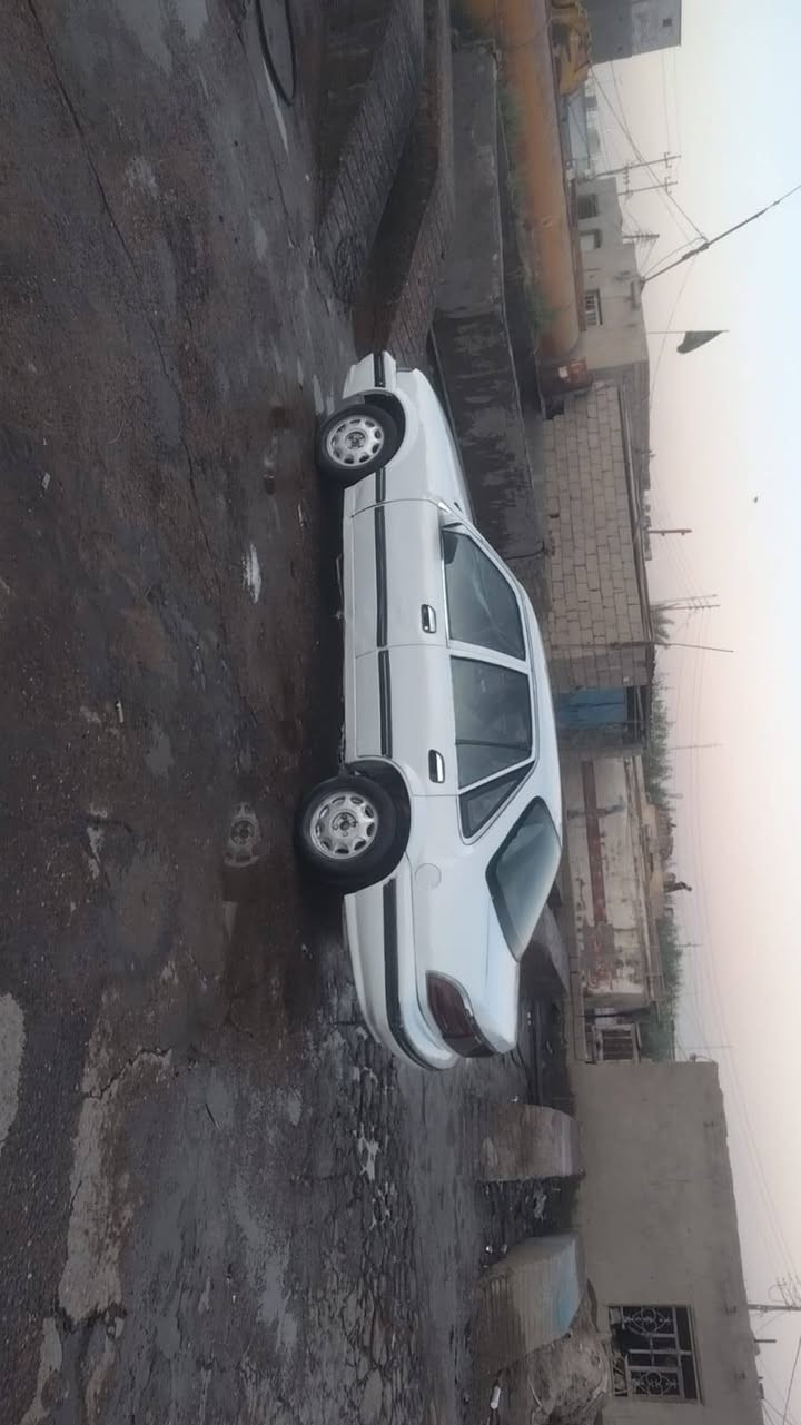 السلام عليكم سياره دايو برنس موديل 1994 رقم نجف مكينه بيها صوت اول التشغيل كيرها حلو محتاجه شغلات مثل بطانه باب تايرات نظيفه كهربائيات شغاله مالك ديوانيه موجود سنويه ساقطه السياره حلوه السعر 15 وبيها مجال للشراي حق الجيه مكاني ديوانيه رقمي  *********** واتساب
