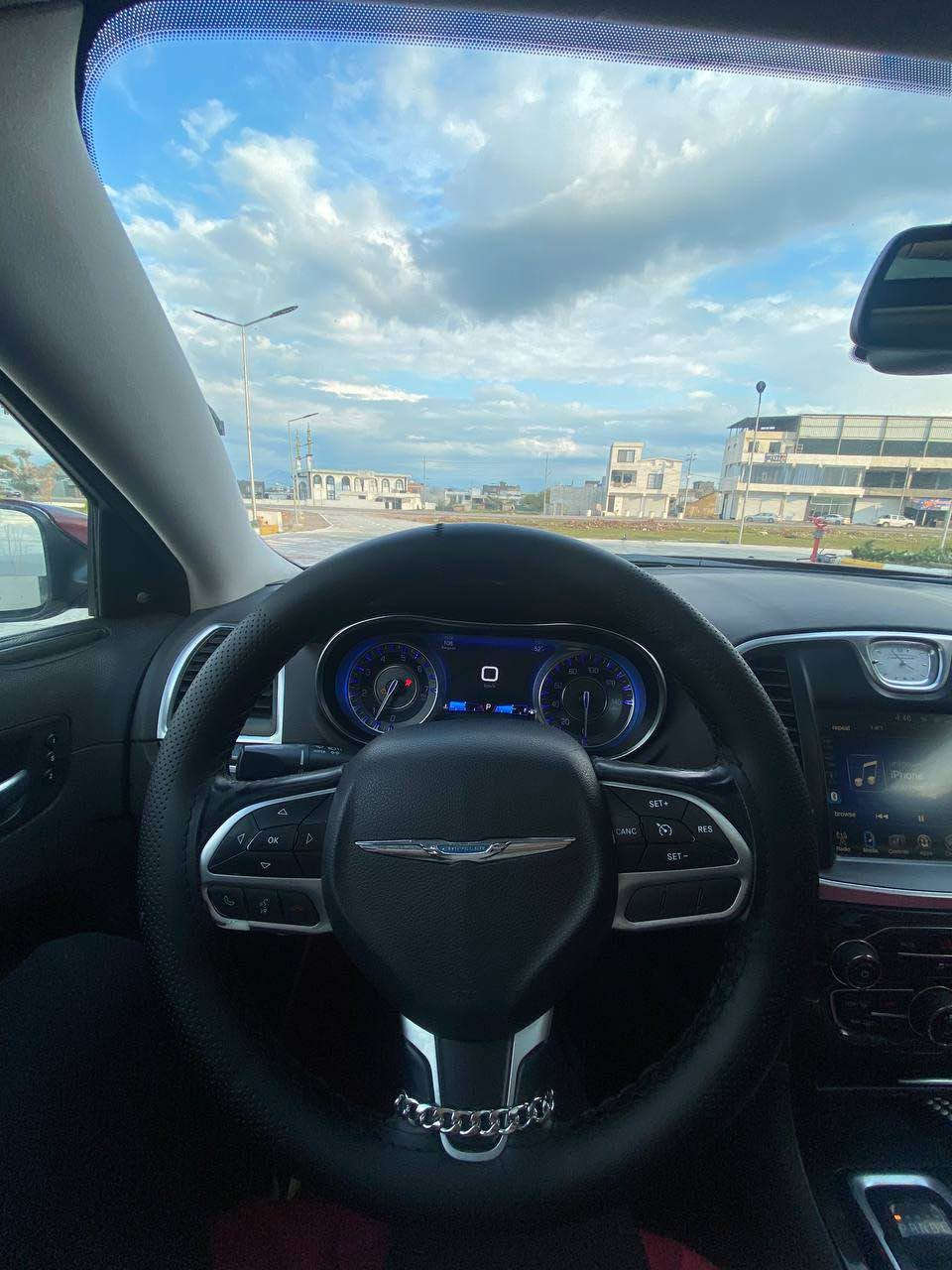 ئۆباما ٢٠١٧
بڕاوە 🚗
$87 گەڵا

کراوەتە ٢٠٢٣
پانۆرامایە..
شاشە گەورە..
سڵایدە..
کوشن کارەباییە  کوشن غەزنە..
سوکان هیتەر.. 
کوشن هیتەر…

شەش پستۆنە
دوو لایتی پێشەوەی تازەم بۆ کڕیوە بیلادی
باڵی سەر سنوق و سەر جام بۆ بەستراوە

پاک و بێ عەیبە
 
 مەسەلەی دەعمیش
 تەنها چەمەلاغی پێشەوەی بێ ناوگرتن بە شەرت 
حیزام بۆیاغە بۆ جوانییی

گێر و مەکینەی بە شەرتی ١٠٠ وەستا
کارەبایی بە شەرت
سەیارەکە زۆر پاکە و بێ موشکیلەیە 
دۆسە و شتی سپۆڕتی بۆ بەستراوە 
ڕەنگی ماڕۆنیە
سەیارەکە c300ە
 
📍ناونیشان ڕانیە
هەر برایەکیش لە شارەکانی دەرەوەی ئیدارەی ڕاپەڕینەوە هات لە خزمەتیدام و گەڵایەک بێ  معاملەی بۆ فڕێ ئەدەم

ڕێزتان هەیە💚

 وەتس ئەپ
0️⃣7️⃣5️⃣0️⃣3️⃣6️⃣9️⃣6️⃣7️⃣0️⃣6️⃣ رانية, السليمانية
