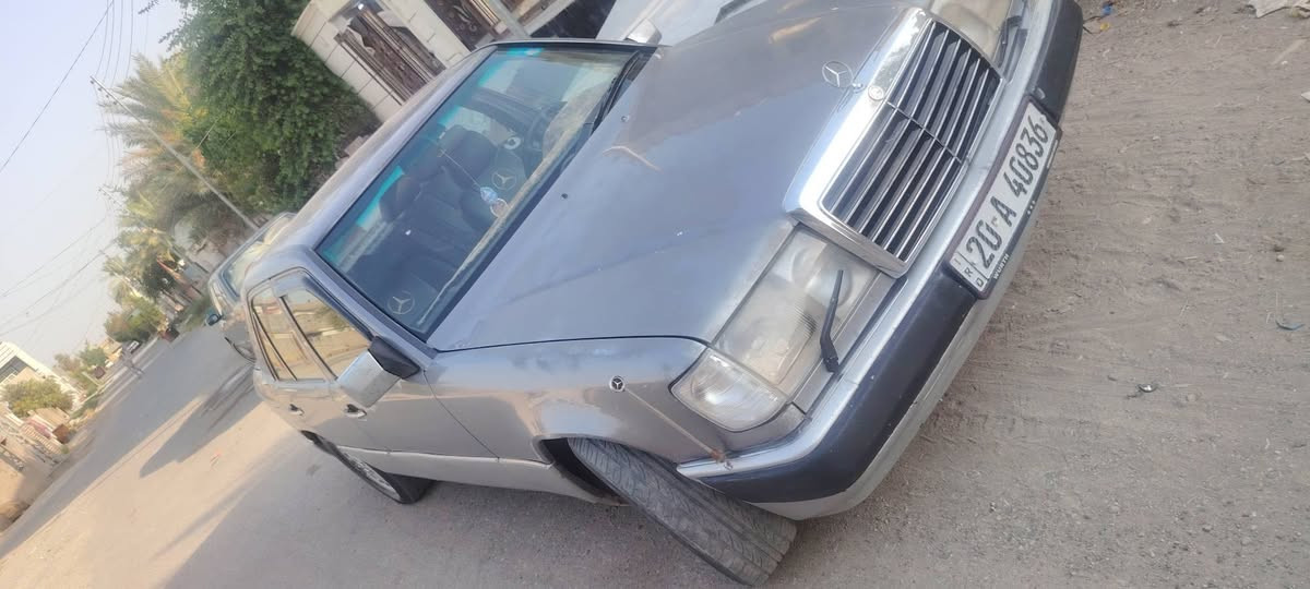 مرسدس موديل ٨٧ مكينه vvt مكينه كير مكفول صدر امامي خلفي قواعد دبل بلاديه دوشمه جديد لايت زنون سياره بدون ضربه تخم تاير السعر ٣٩ بيها مجال رقم ديالى دولي *********** مكاني ديالى شهربان
