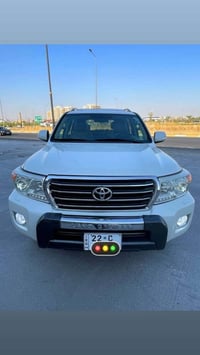 لاندكروزر VXR • ٢٠١١ • ٥.٧ ٨ سلندر