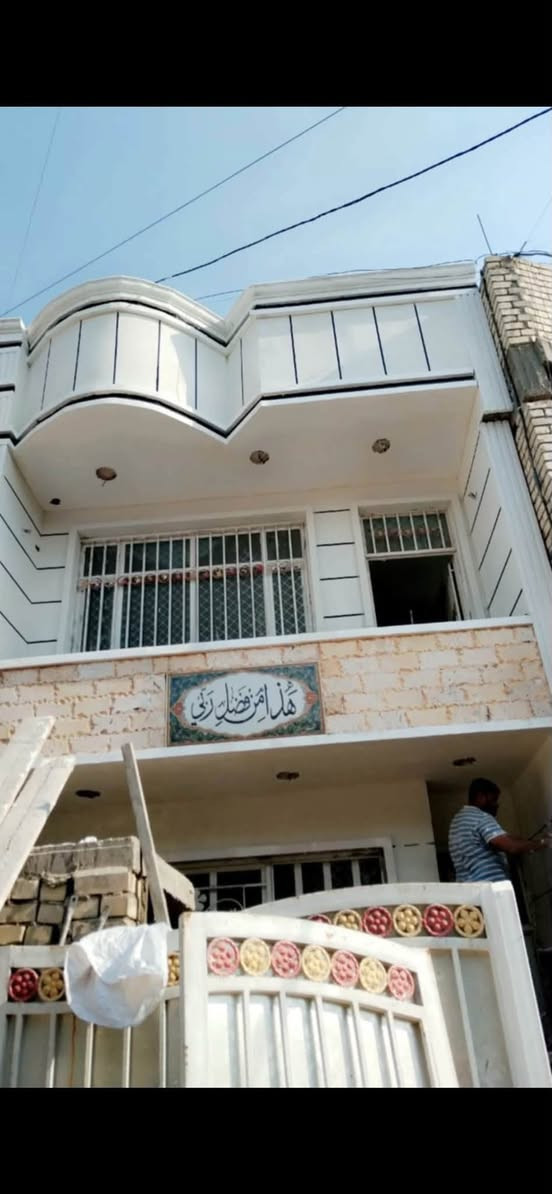 متفرغ خلفه واسعار مناسبه اسلمك مفتاح تعال خاص ودلل ***********

نص مكتوب في الصور:
- قص
- 87 LTE 2:04 5 ديسمبر، 2025 10:11 م