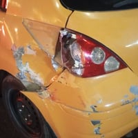 نيسان فيرسا للبيع  موديل 2008 رقم انبار  سنويه 2028 مصفره هيئه وغرامات...