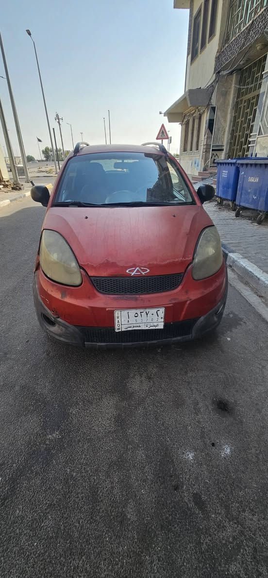 شيري X1 لون احمر مثل ما موضح بالصور جاهزه تبريد شغال شرط التحويل سعر ٣٥ وبيها مجال بسيط مكانها البصرة الطوبة والنخيلة 
للاستفسار اتصال او واتساب 
***********
