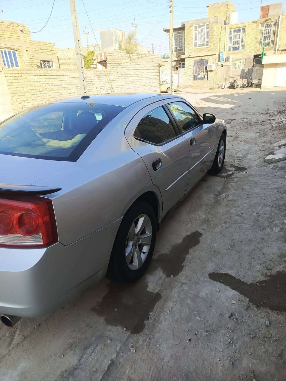 جارجر موديل 2010 رقم بصره انكليزي مكفوله من صبغ وتبديل مكينه 3500 مكينه اوكير مكفولات تبريد شغال حداديه تايرات جديدات سعره 110 مكان السياره ذي قار الشطره للبيع اومراوس ***********
