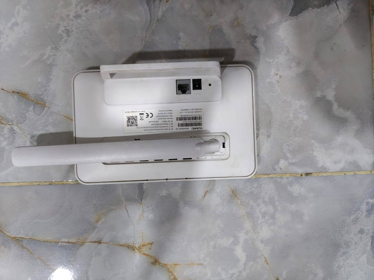 السلام عليكم راوتر اسياسيل  +4G Lit السعر 65 وبي مجال للتواصل على الرقم ***********

