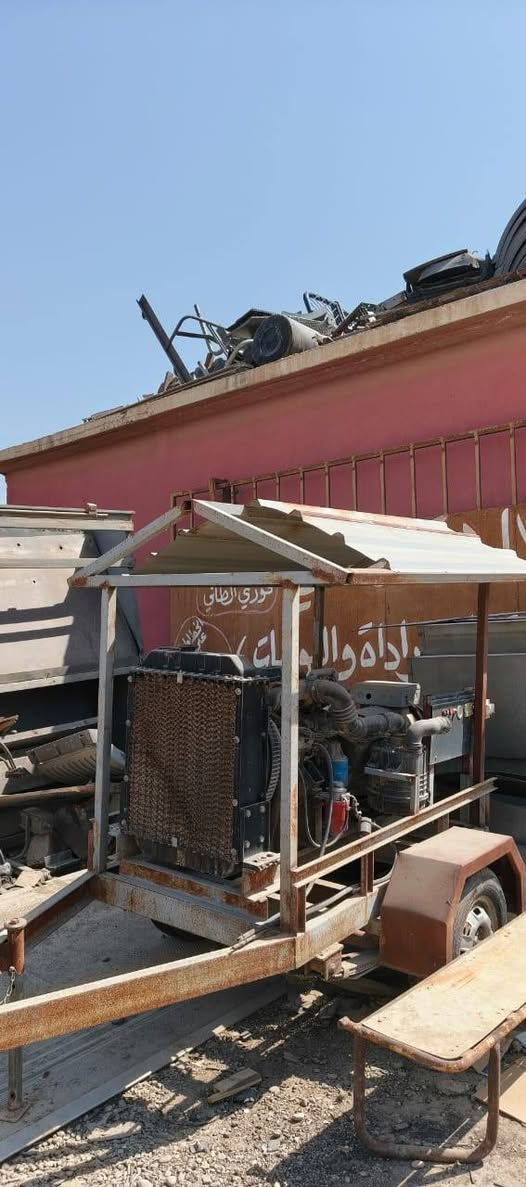 السلام عليكم
مولده للبيع محرك كيه بريجو 3000 (50kv) شغاله كامل ما بيها اي شي وبيها عربانه وسقيفه سعر(16)ورقه وبيها مجال للاتصال ***********
