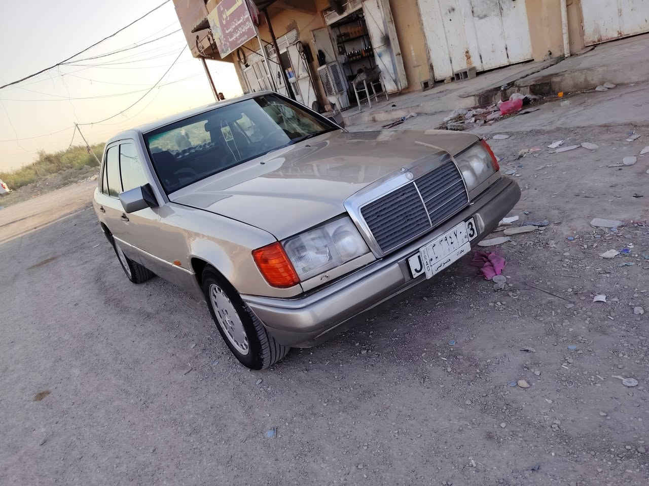 مارسدس دب موديل 1991رقم بغداد سنويه نافذه محور كير مكينه فيفيتي كفاله تبريد ثلج فتحه كهربائيات فول جام كهربائي تخم تاير حداديه 45وبيه مجال***********

