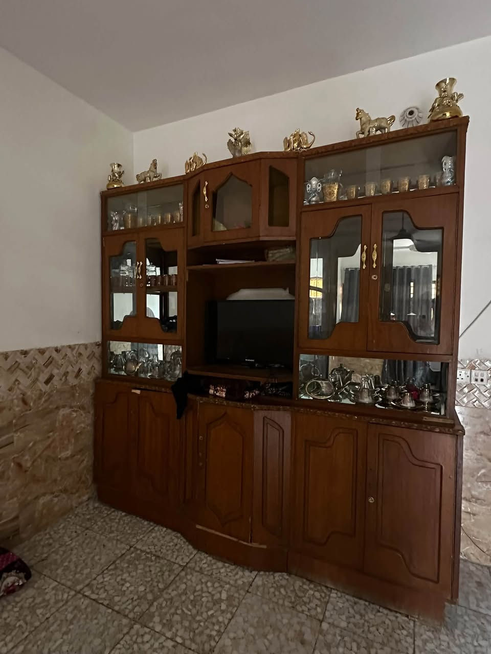 رخصه معرض • مستعمل • للبيع