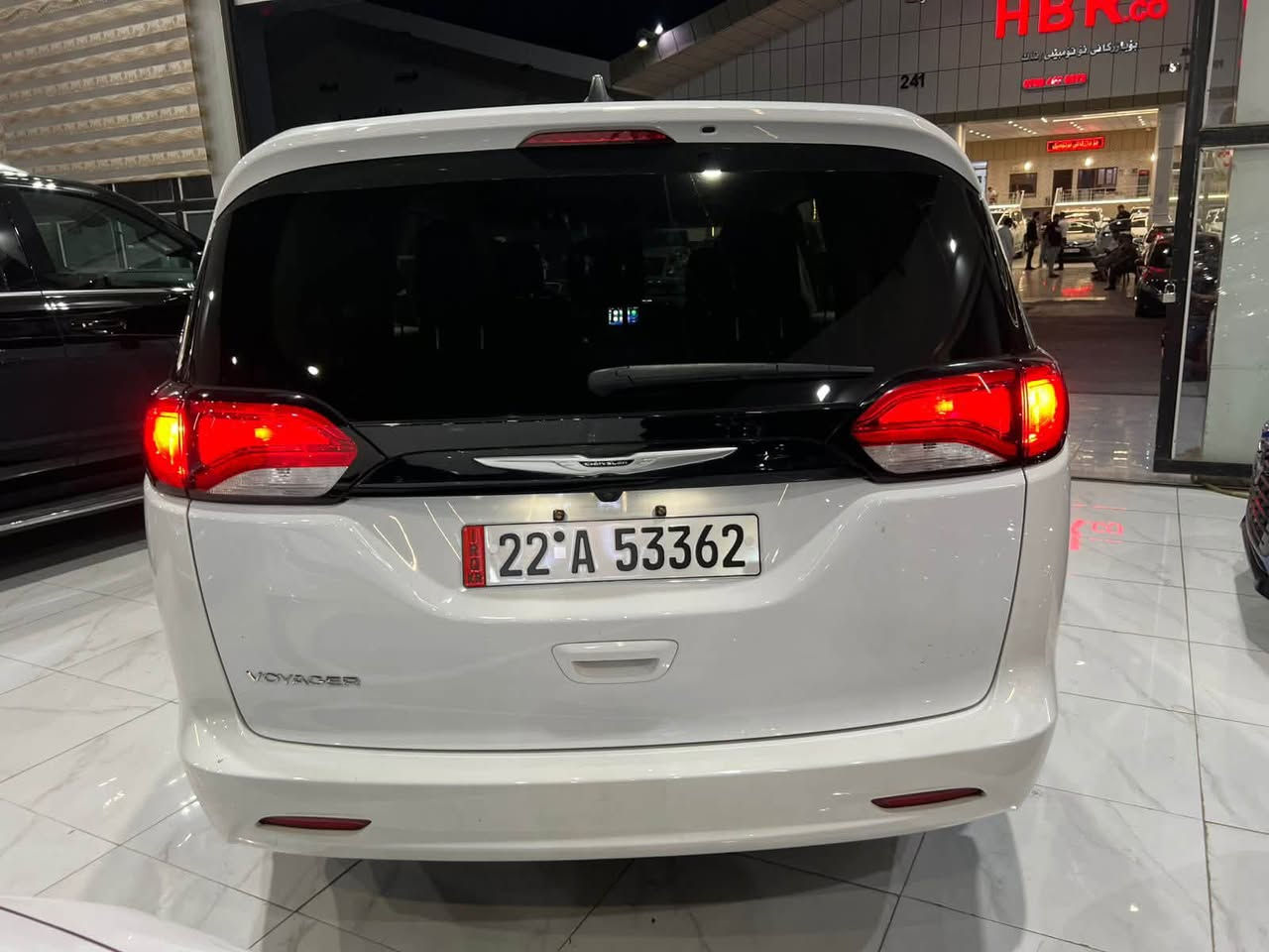 2024 CHRYSLER VOYAGER, LX
للبيع كلايسلر فويجر وارد امريكي موديل 2024

رقم اربيل أجرة احمر ترقيم جديد فحص وهزه جديد تحويل ثاني يوم

جملغ ورا صبغ 
بجم كبس

***********
***********

حجم محرك 3600

بصمة تشغيل وابواب بصمة وتشغيل عن بعد 

ابواب سلايد كهربائي ⚡️ 

صندوك كهربائي شفط

رادار امامي تحديد مسار توقف ذاتي 

تبريد مركزي 3 قطع

كشن كهرباء

سيارة جديد

سعر.225 ورقة 

مكان السيارة  اربيل
