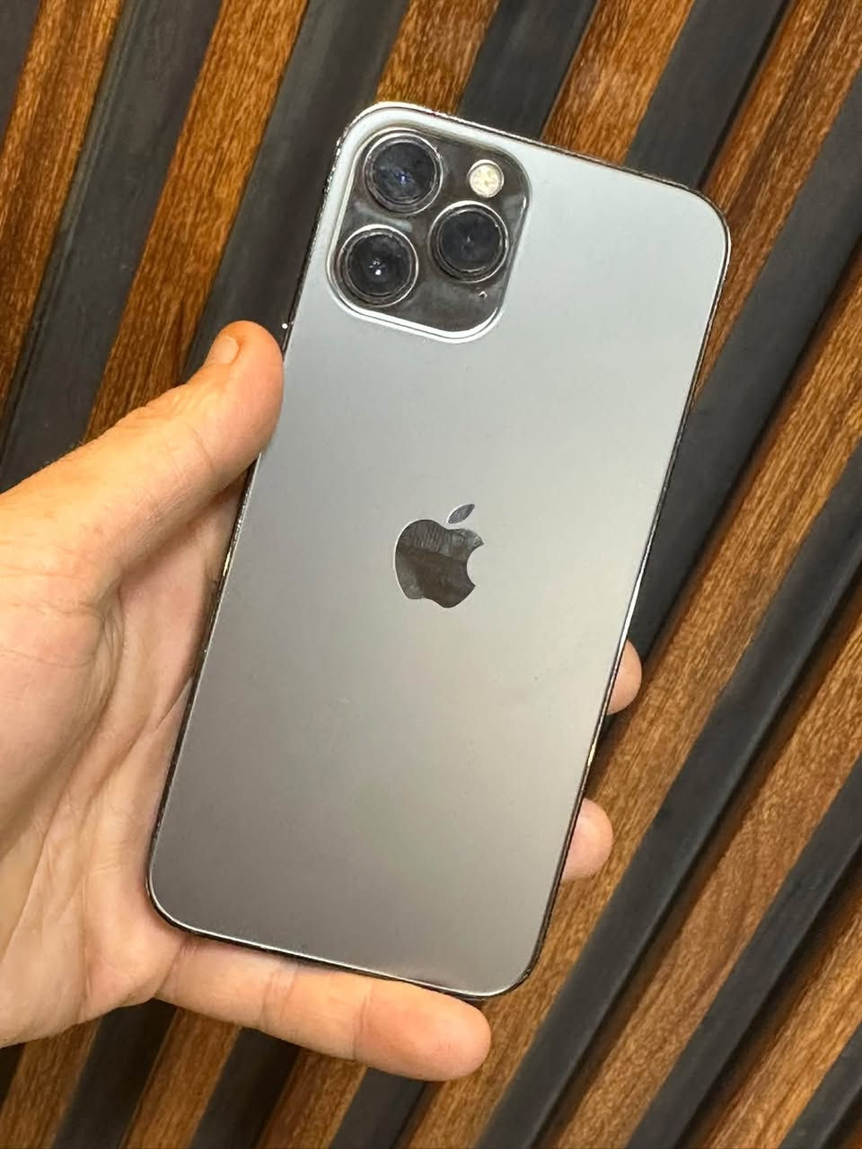سلام عليكم
12بروماكس مبدل فقط شاشه 

وبيه فطر بل كلاس الجهاز نظيف مابي عطل

فيس ايدي✅ سماعات ✅ اتصال ✅نت 

ذاكره256 بطاريه 90  سعره280 

مكان الدوره بغداد لايوجد توصيل 

تجي تفحص وتاخذ

نص مكتوب في الصور:
- ٧:٥٤
- حول
- < iPhone
- الاسم
- < 26.6.2
- إصدار iOS
- iPhone 12 Pro Max
- اسم الطراز
- MG9F3LL/A
- رقم الطراز
- F2LDP7YD0D43
- الرقم التسلسلي
- سجل تاريخ القطع والخدمة
- الأغاني
- الفيديوهات
- الصور
- ٢٥٦ غ.ب.
- السعة
- ٢٣٨,٦٢ غ.ب.
- متوفرة
- 90:81:58:47:09:B8
- عنوان Wi-Fi
- القطع والخدمة
- تجمع Apple سجل تاريخ القطع والخدمة، وهذا السجل يعرض معلومات عن هذا الـ iPhone وحالته وتفاصيل إصلاحه. معرفة المزيد...
- يتوفر تكوين
- الشاشة
- تم اكتشاف شاشة جديدة. يرجى إعادة التشغيل لتكوين الشاشة الجديدة لهذا الـ iPhone. معرفة المزيد...
- إعادة التشغيل والانتهاء من الإصلاح