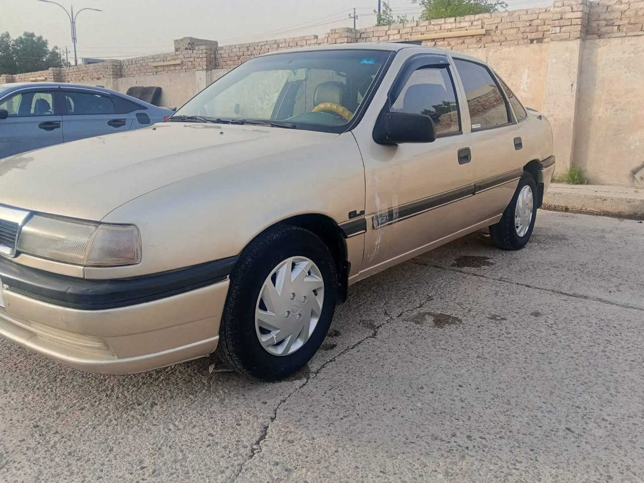 فگترا • ١٩٩٣ • رقم انجليزي
