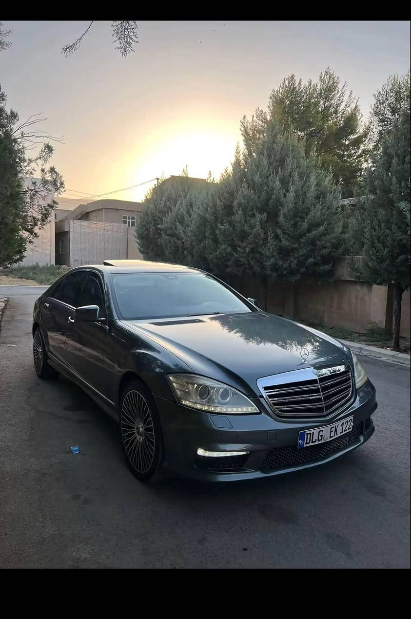 مرسيدس ي٣٥٠ • ٢٠٠٩ • V6