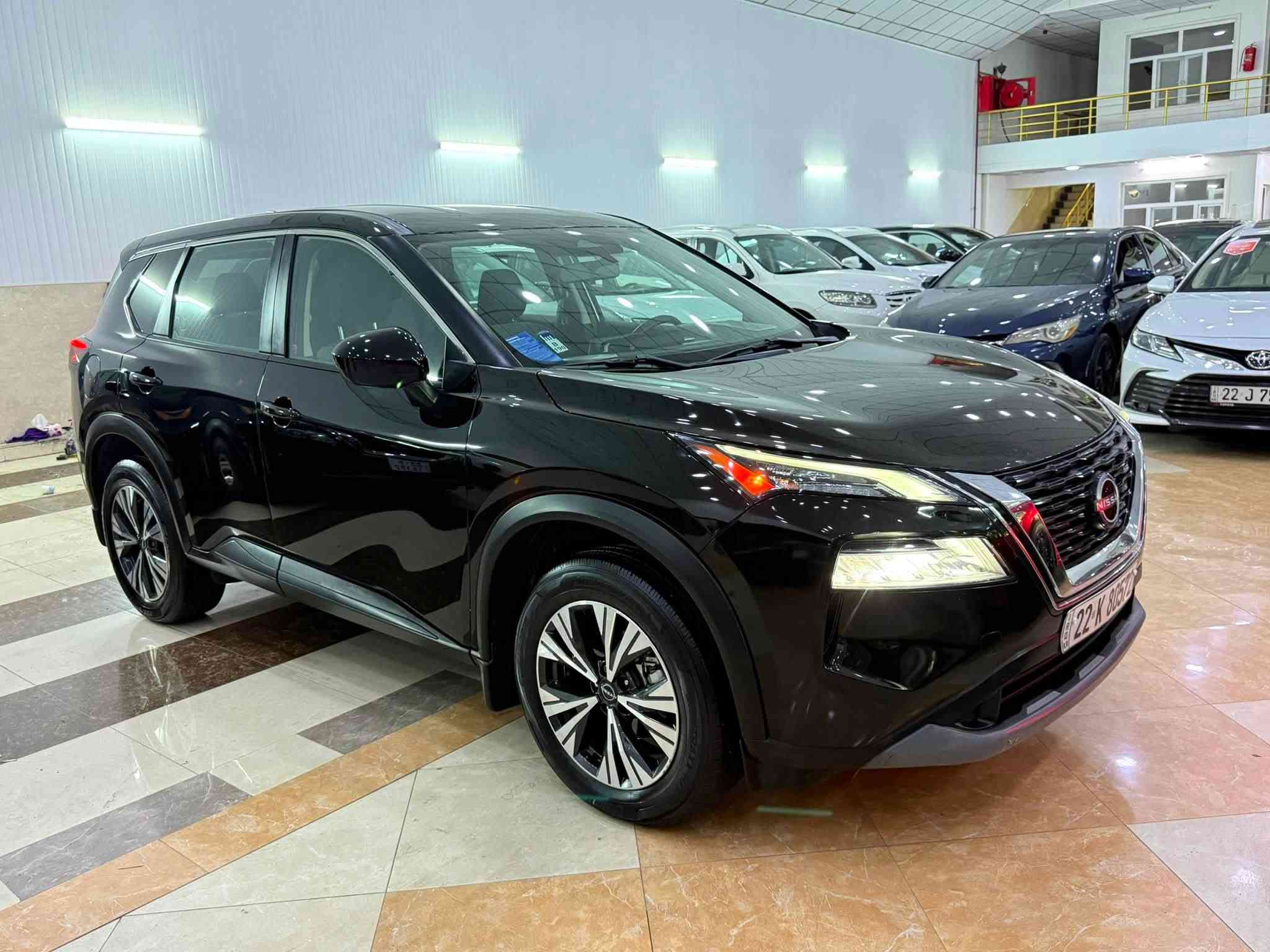 نيسان روگ موديل 2023مواسةفاتl sv4x4 ماشى ٥٠ ميل  سيارة بدون صغ بدون دواخل مكان صغيرة بارد سيارة جديد رقم سنوية كلجديد بسمى مكان اربيل 
***********
