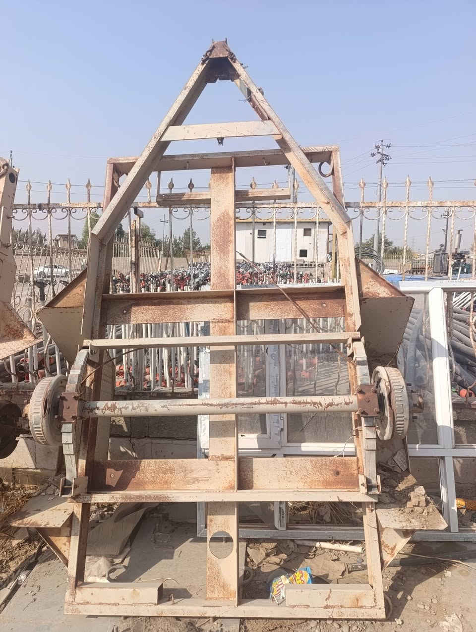 أمريكي • ٢ دودانة • ٣ ورقە