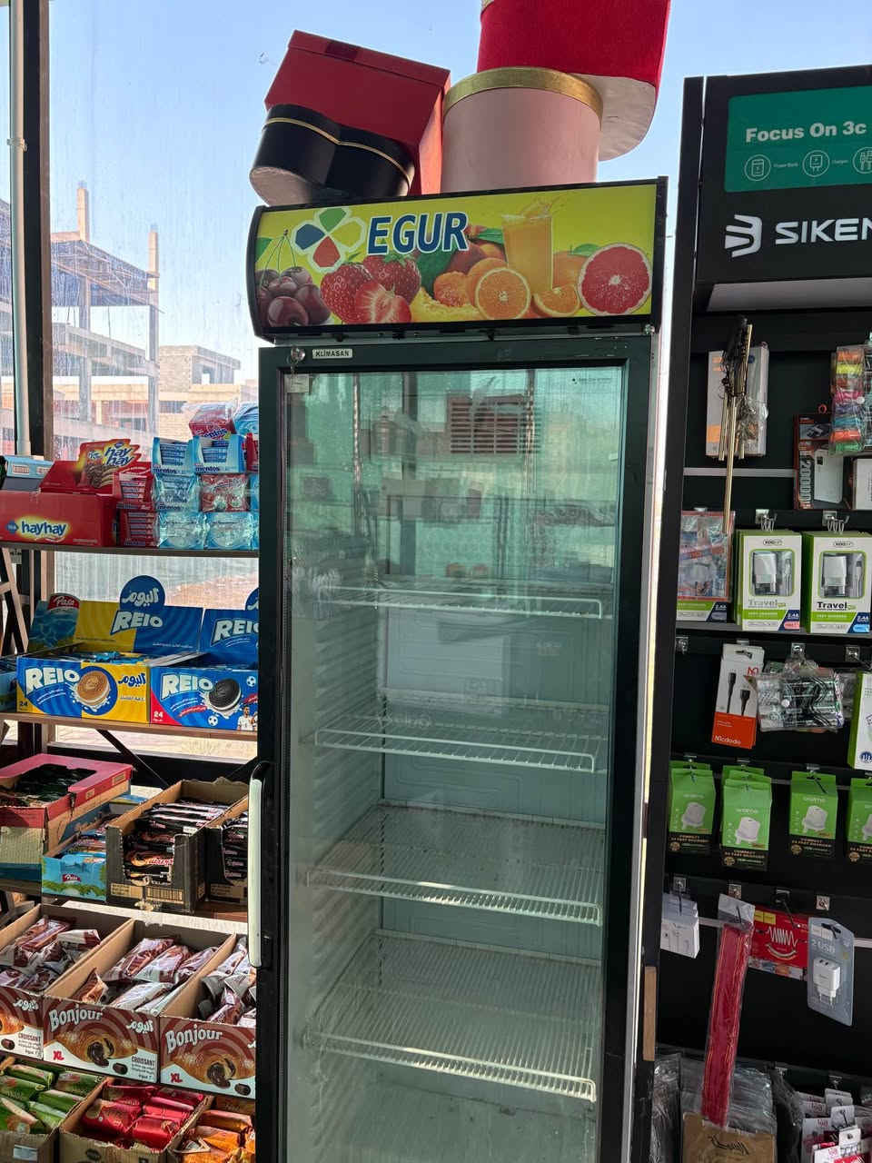 براد جديد بدون عيب مكانه جامعة كركوك سعر ٣٠٠ الف كركوك, العراق
